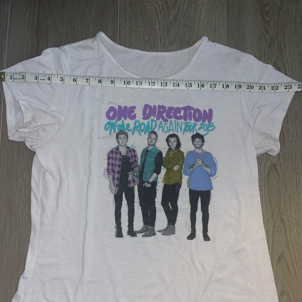 One Direction Tee - Picture 3 of 4
